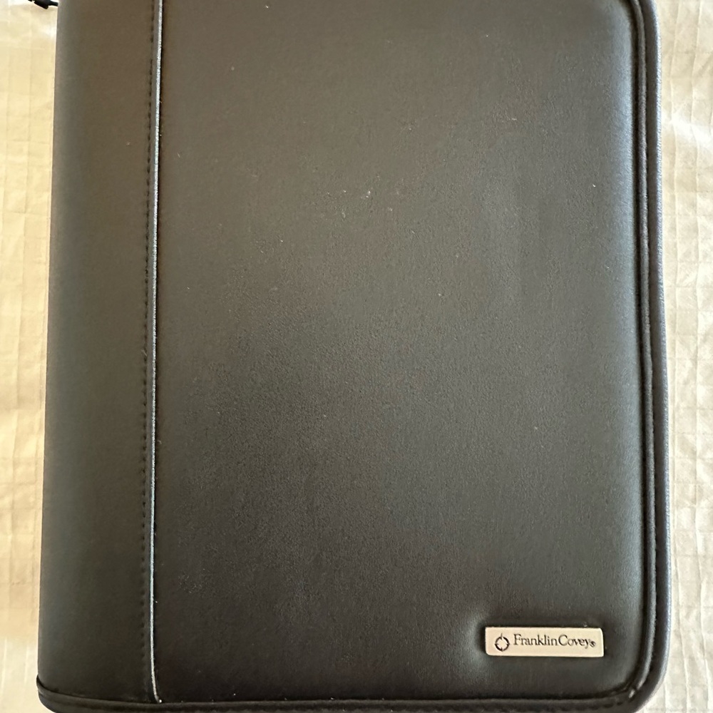 Vintage Franklin Covey Compact Size Signature Leather Zipper Binder